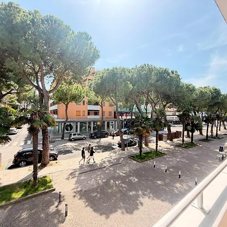 Beach-center-renovated-parking-balcony *