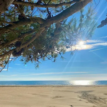 Beach-center-renovated-parking-balcony Lignano Sabbiadoro